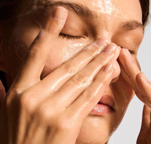 IS Clinical Cleansing Complex TRAVEL SIZE IS Clinical